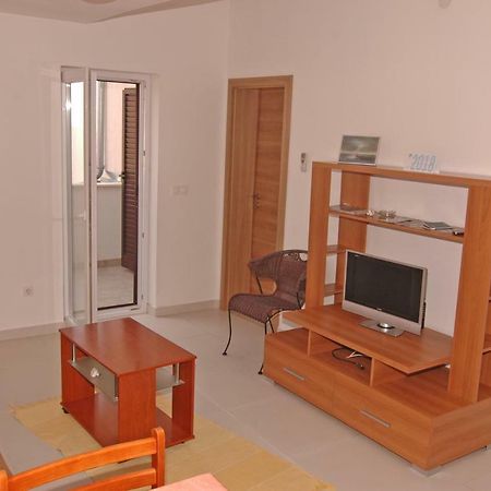 Apartment Urem Biograd Na Moru Exteriör bild