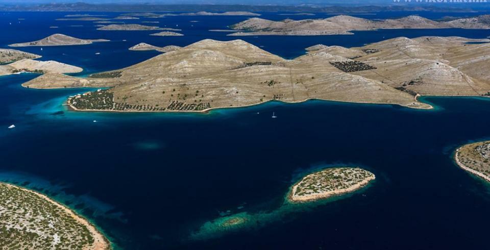 Apartment Urem Biograd Na Moru Exteriör bild